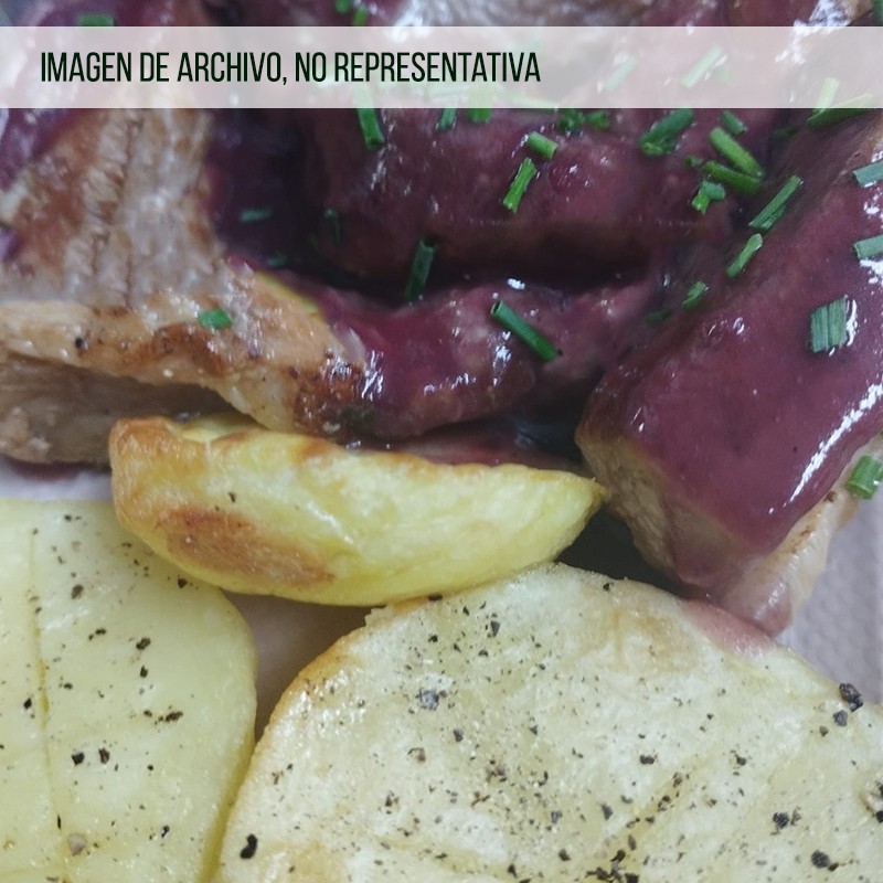 Cabeza de lomo a la barbacoa con patatas al horno