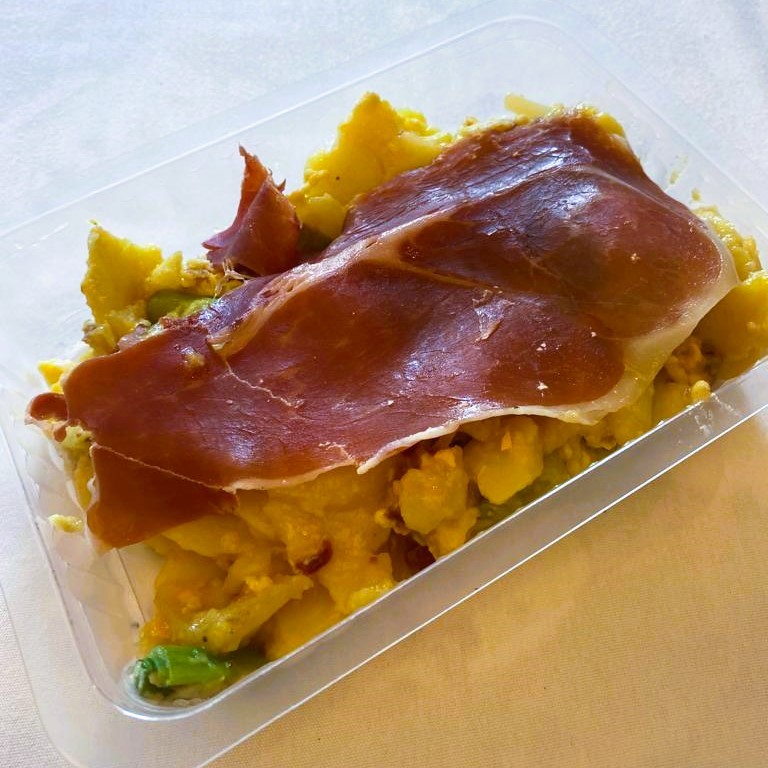 Huevos Rotos con Jamón