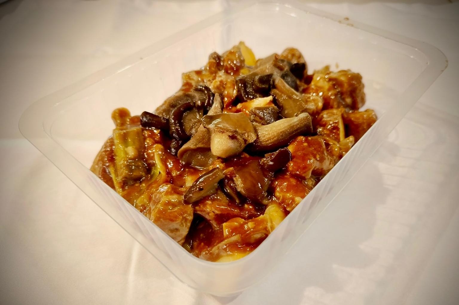 Ragú de Cerdo con Patatas y Setas