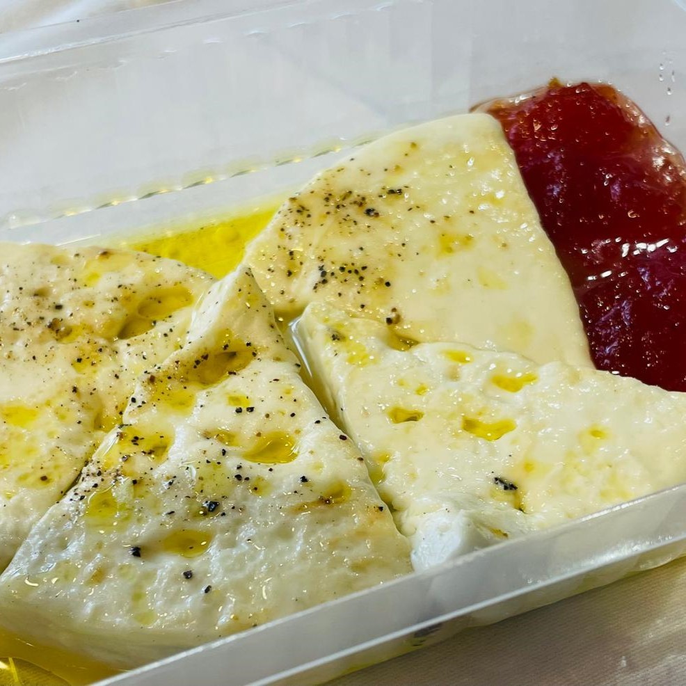 Queso Fresco de Servilleta de Cabra D.O. Tallante a la Plancha con Mermelada
