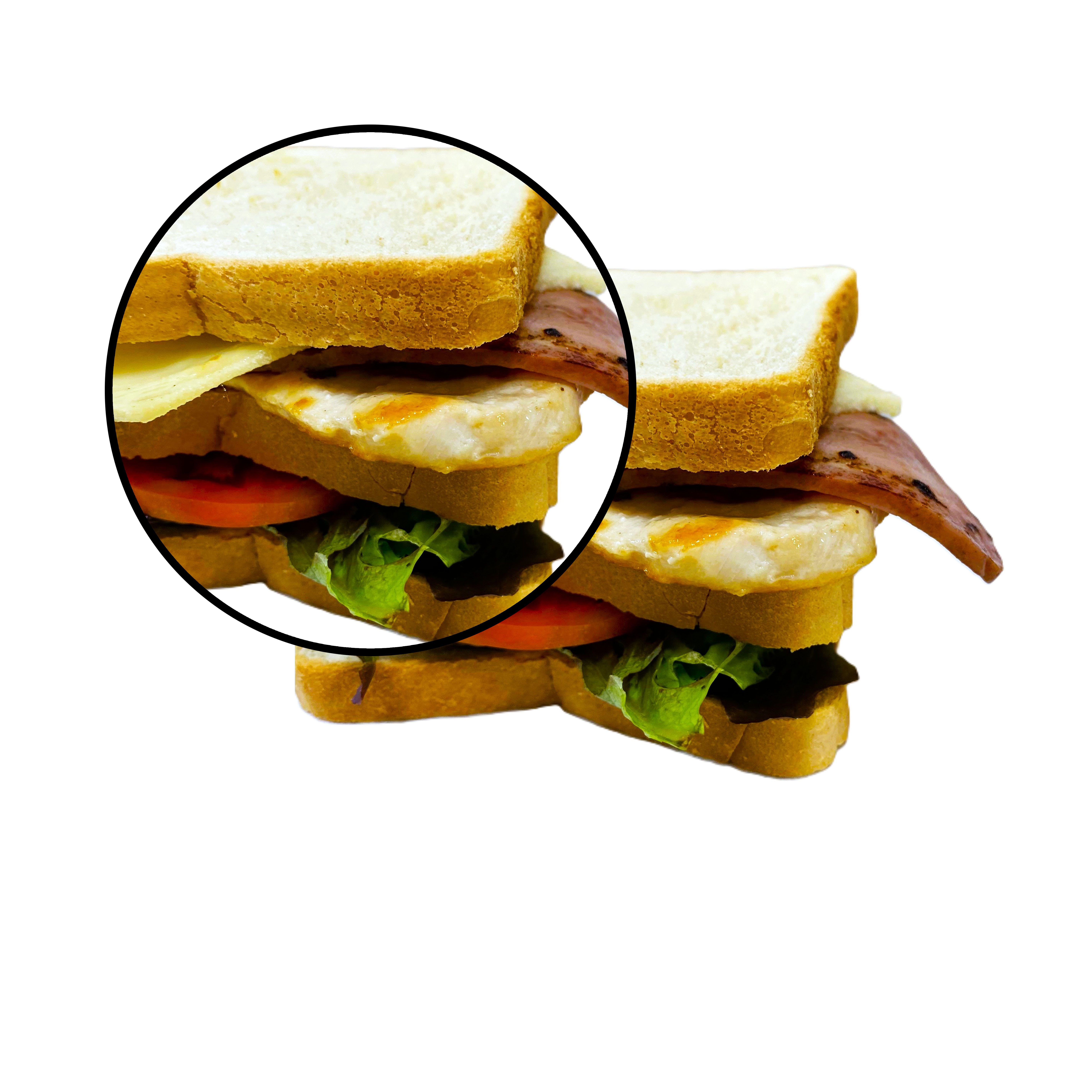 Sandwich Club con Patatas
