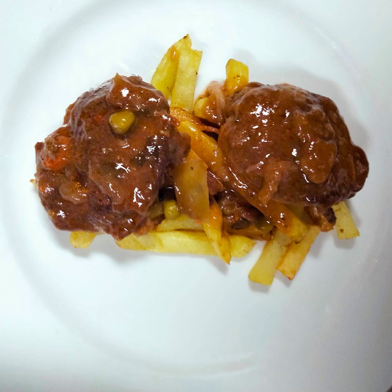 Carrillera al Vino Tinto con Patata