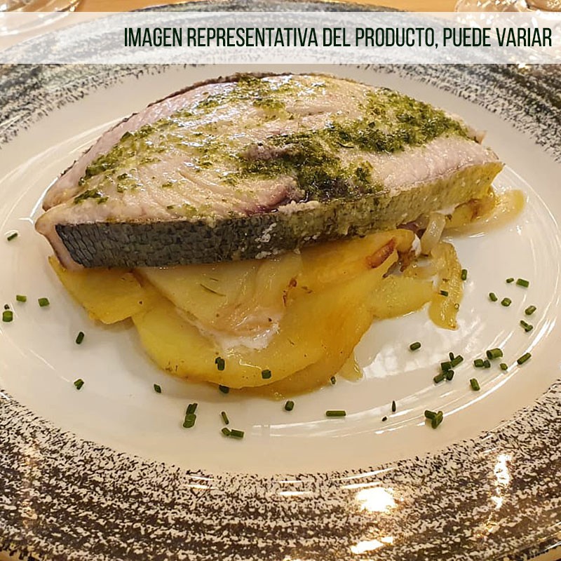 Emperador a la Plancha con Salteado de Arroz Salteado y Verduras