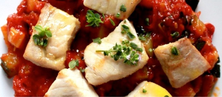 Atún con Tomate y Pimientos y Patata