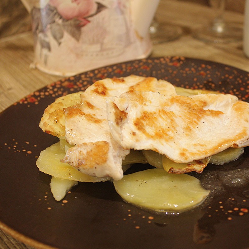 Pechuga de Pollo a la Plancha con Patatas